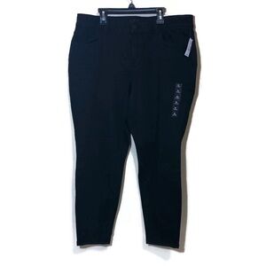 Maurices mid rise denim flex XL X-short black jeggings.